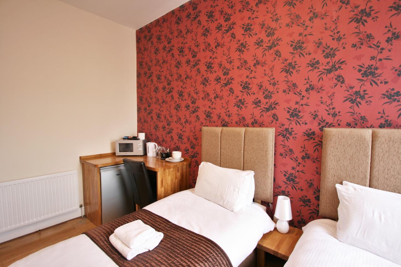 Central Studios Gloucester Place By Roomsbooked Cheltenham Kültér fotó